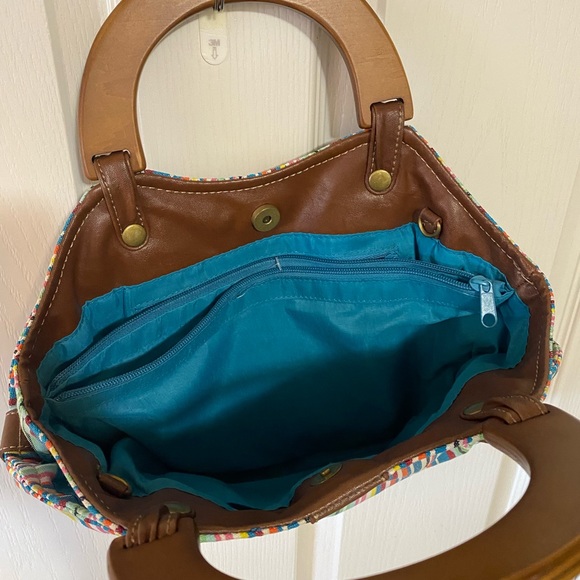 Relic tote with wooden handles striped pattern - Picture 4 of 4